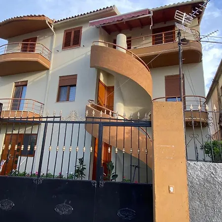 Apartment Vila E Gerit Vlorë