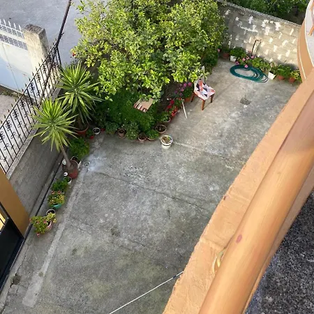 Vila E Gerit